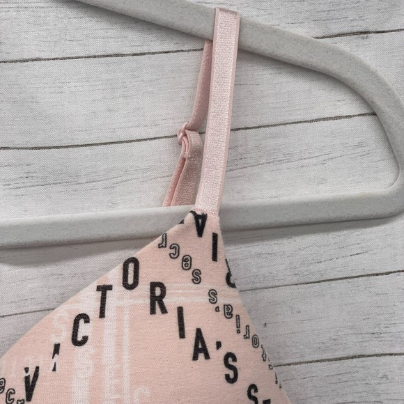 Victoria's Secret Bra Women’s Size 34C  T-shirt Lightly Lined Wireless Logo Pink - Picture 4 of 9